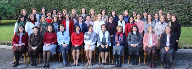 2018-11-27, Gottgeweihte Frauen, alle Delegierten 01.jpg